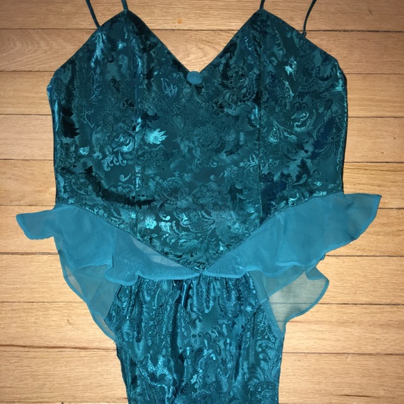 Vintage Victoria’s Secret Camisole Shorts PJ Teddy Bodysuit Size S - Picture 10 of 13